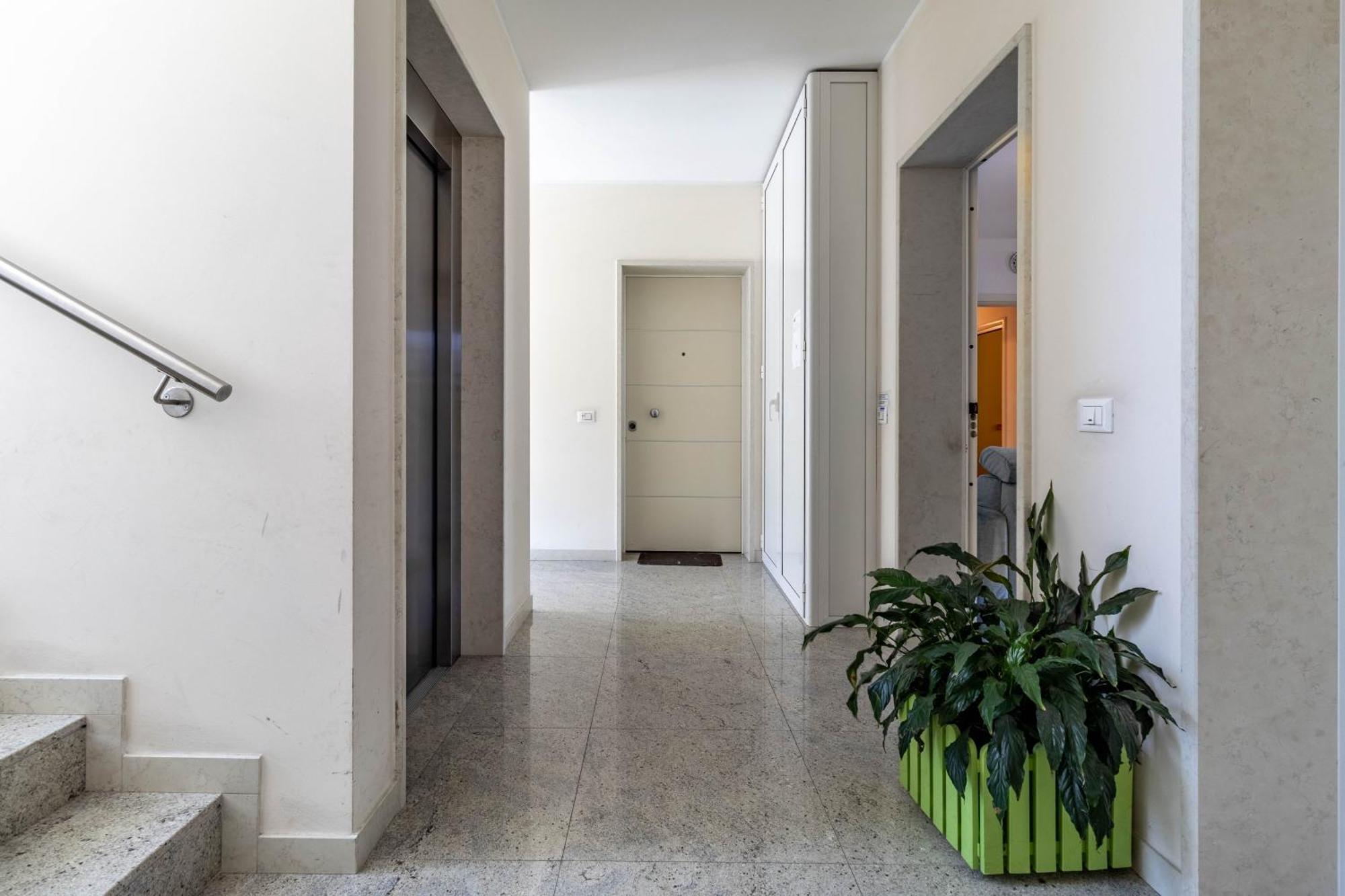 Airport Marco Polo -free Park- Apartamento *